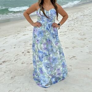Francesca's Collections Strapless Blue Floral Dress